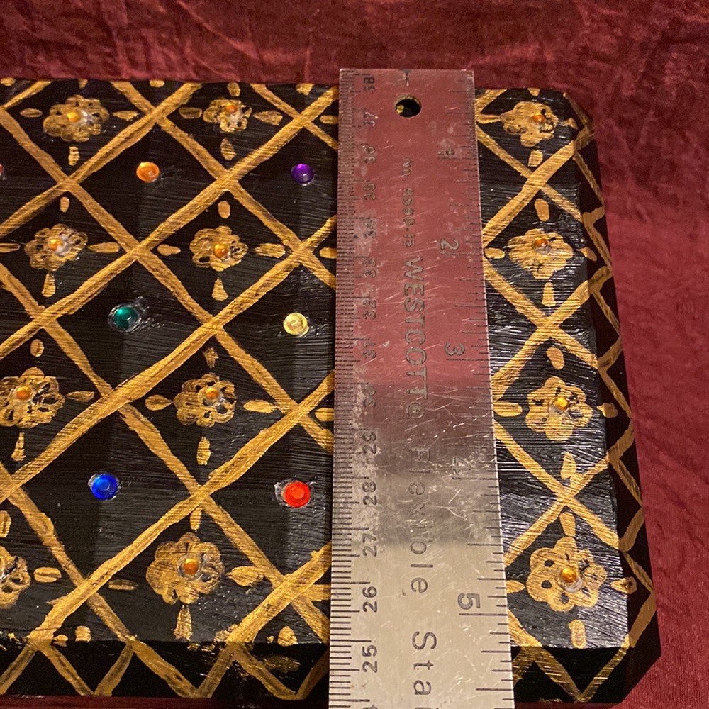 Handcrafted Storage Box - Picture 9 of 9